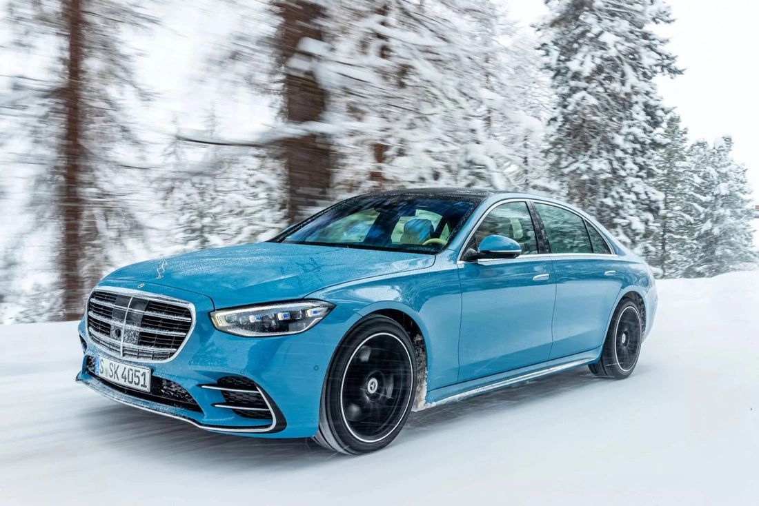Mercedes-Benz S-Class 2024 nâng cấp công nghệ thông minh hơn