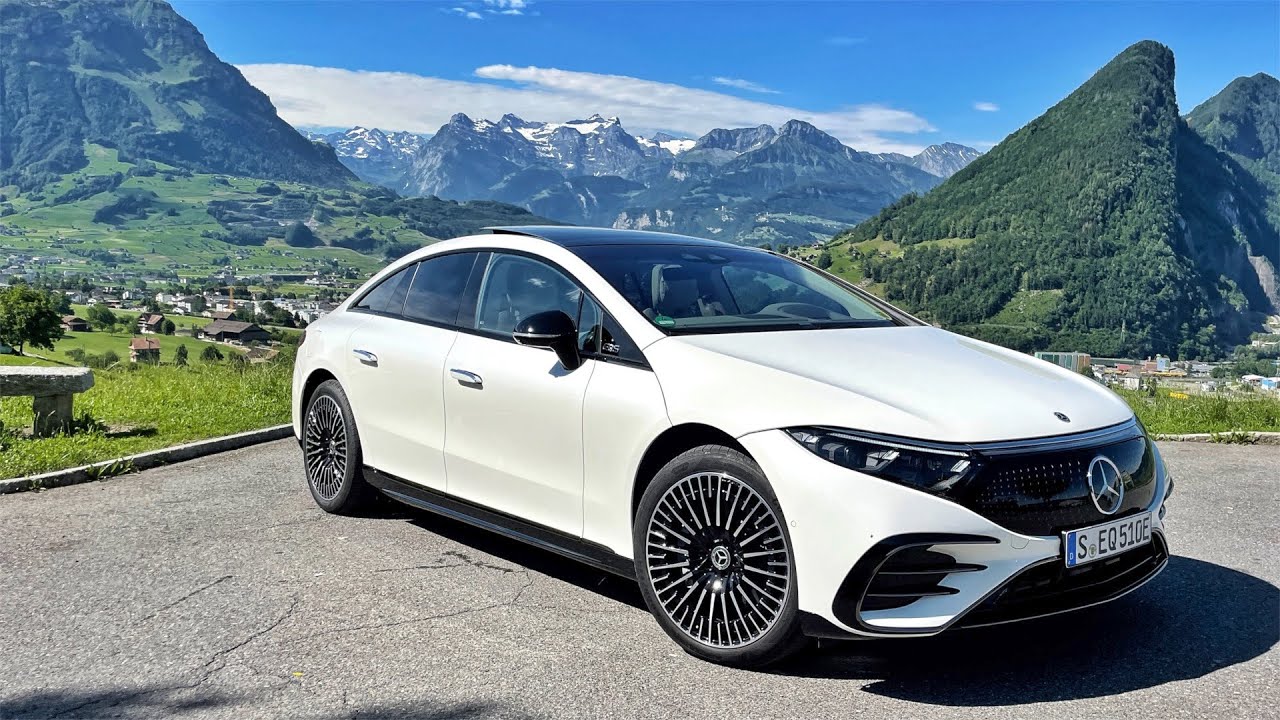 MERCEDES-BENZ EQS